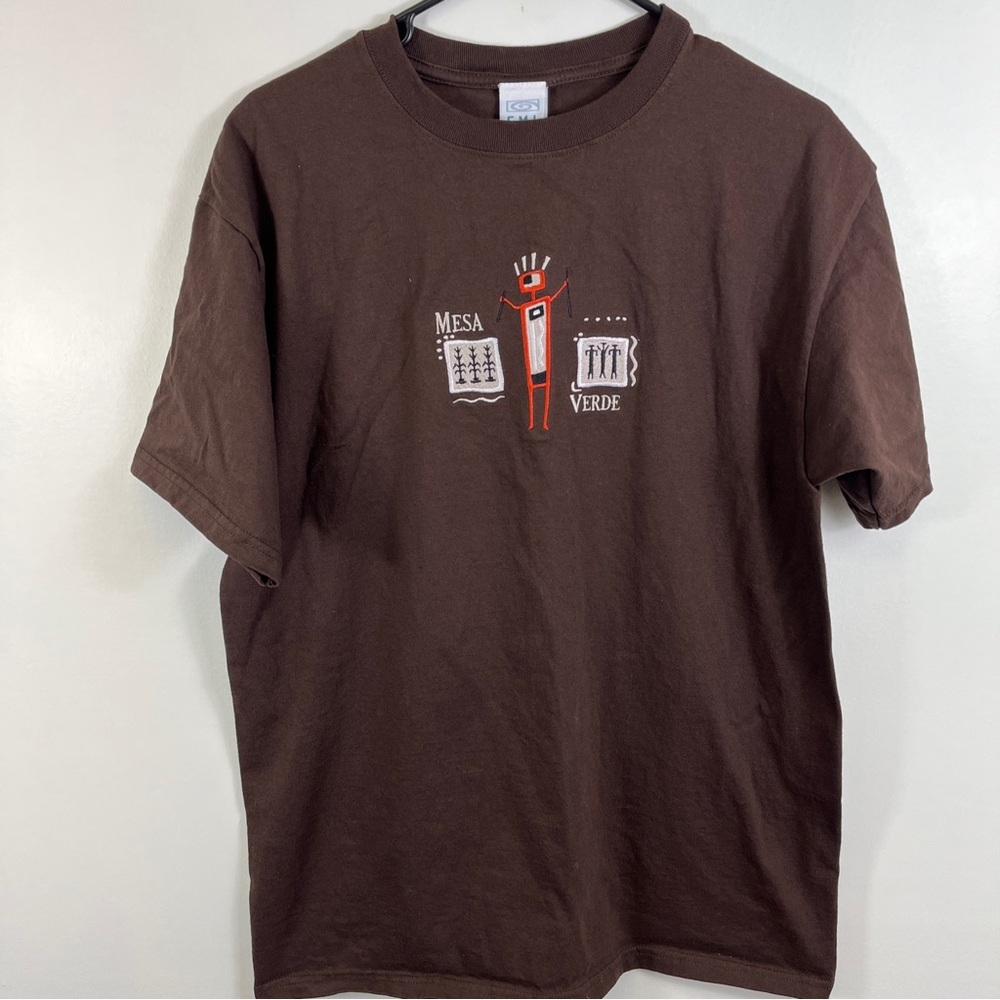 Mesa Verse Colorado Tourist Tshirt Brown Travel Adult Large Native American